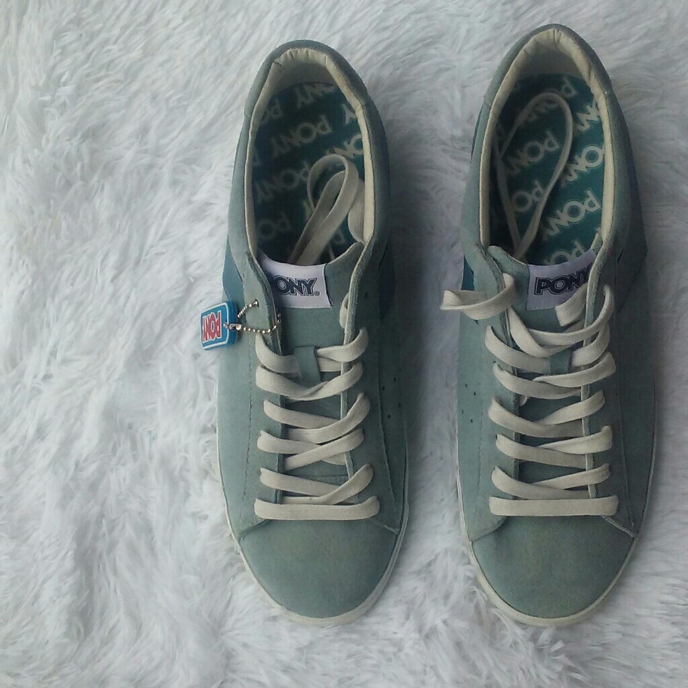 Pony classics old school blue suede. Size 10
